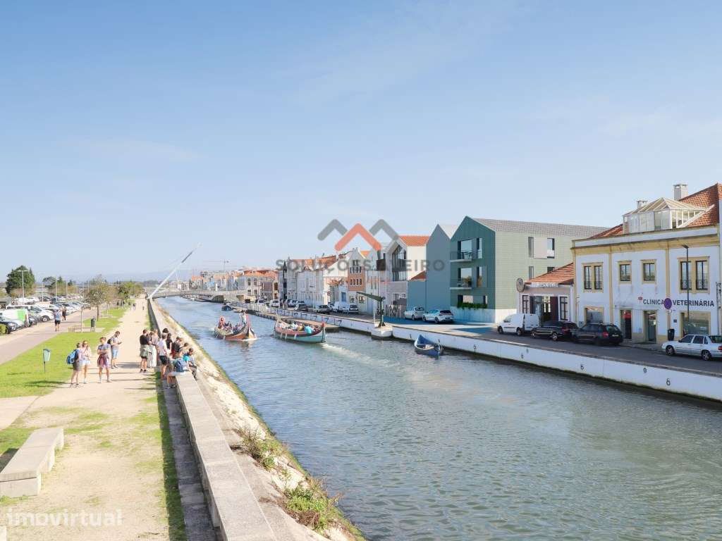 Apartamento T1 | Último Piso | Canal de São Roque - Aveiro