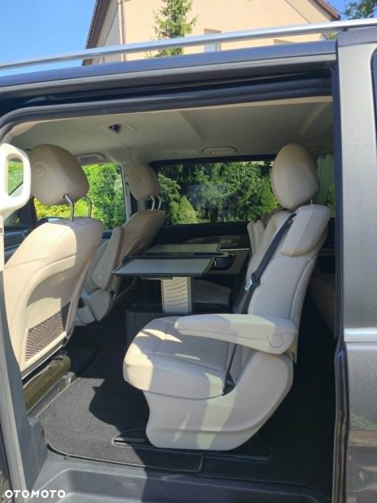Mercedes-Benz Klasa V 300 d 4-Matic Avantgarde 9G-Tronic (d³ugi) - 3