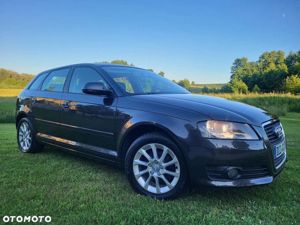 Audi A3 Sportback 1.4 TFSI Ambiente - 10