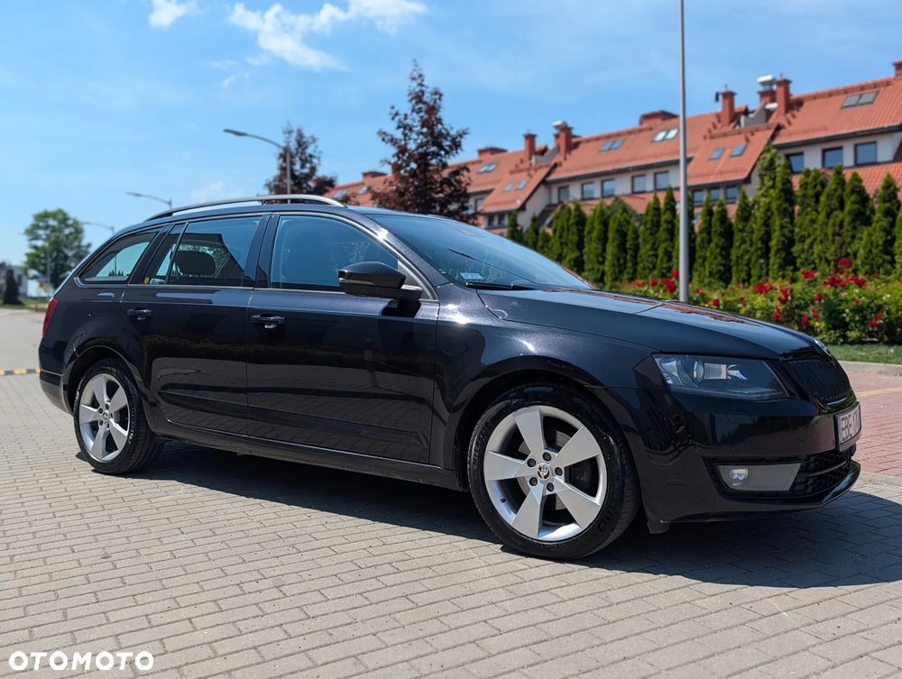 Skoda Octavia 2.0 TDI Style DSG - 11