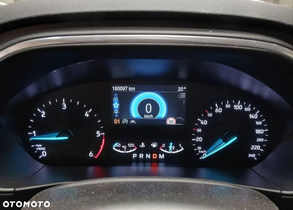 Ford Focus 2.0 EcoBlue Titanium - 9