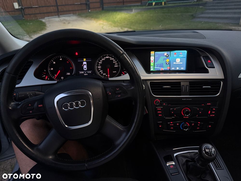 Audi A4 - 8