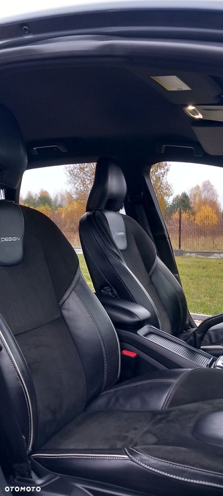 Volvo V40 D2 R Design - 9