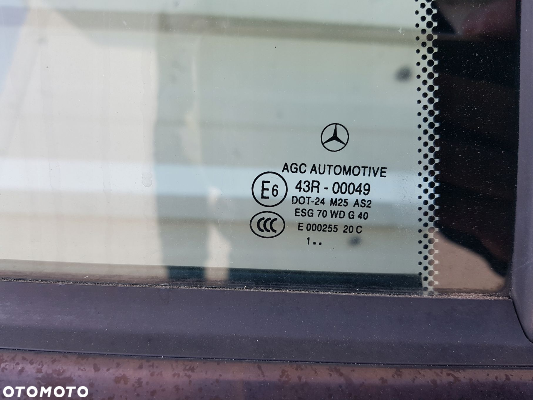 MERCEDES C KLASA W204 KOMBI DRZWI PRAWE TYŁ 526 - 6