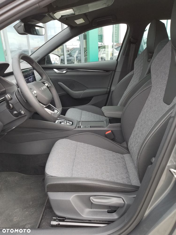 Skoda Octavia 2.0 TDI Sportline DSG - 8