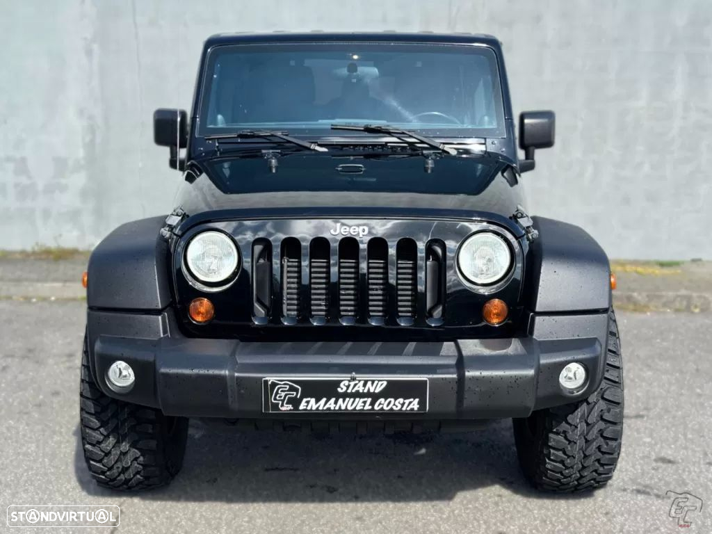 Jeep Wrangler Unlimited 2.8 CRD DPF Auto Sport - 3