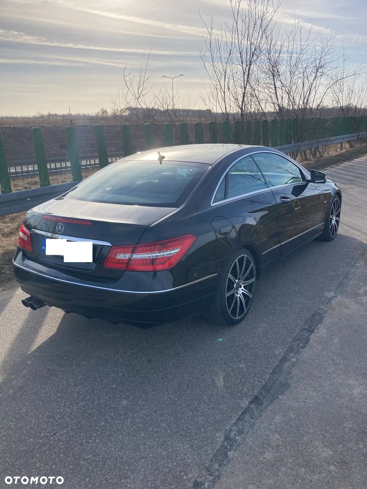 Mercedes-Benz Klasa E - 3