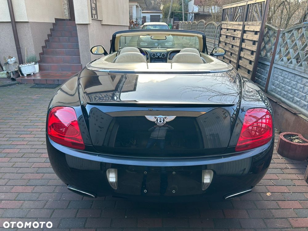 Bentley Continental GT - 4