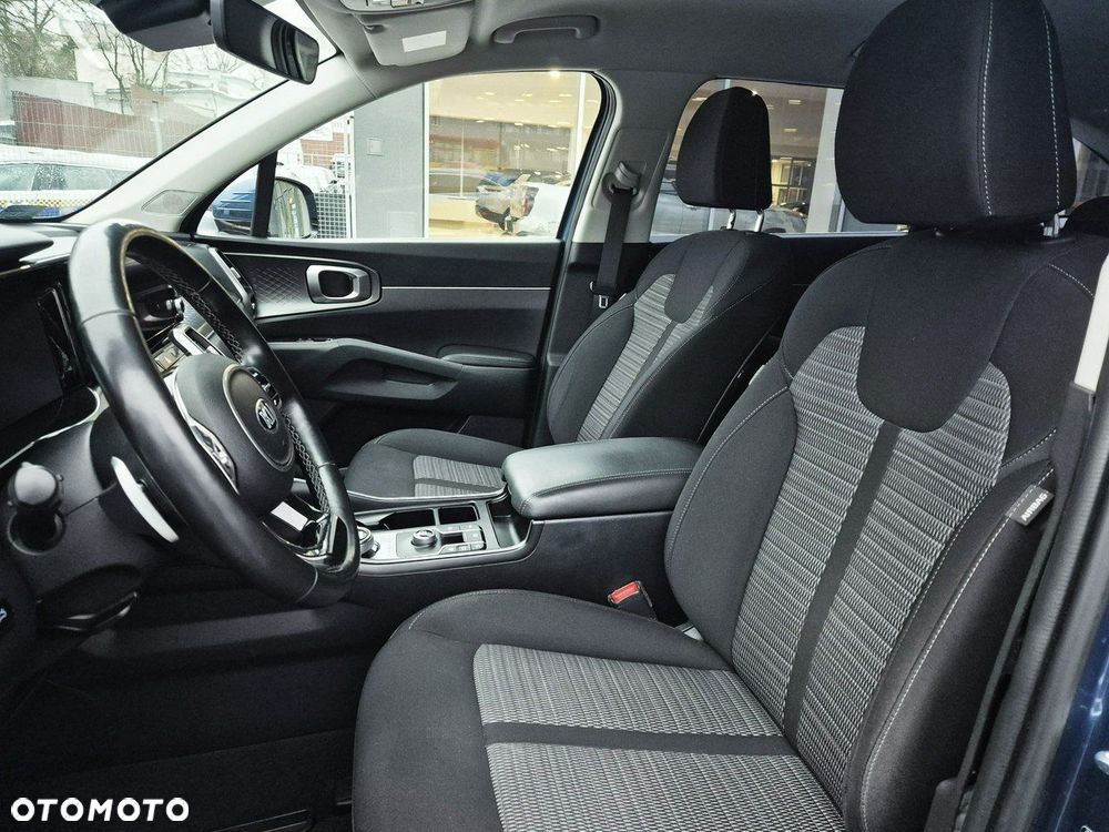 Kia Sorento 1.6 T-GDI HEV L 7os - 11