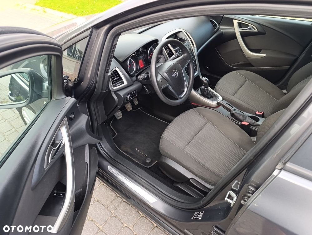 Opel Astra - 5