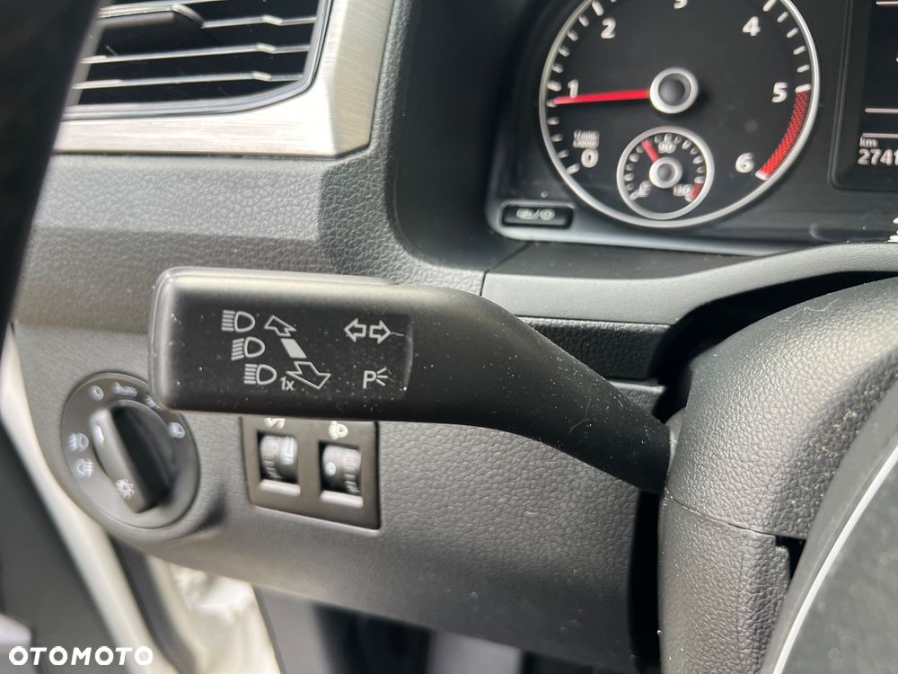 Volkswagen Caddy Maxi 2.0 TDI Comfortline DSG - 28