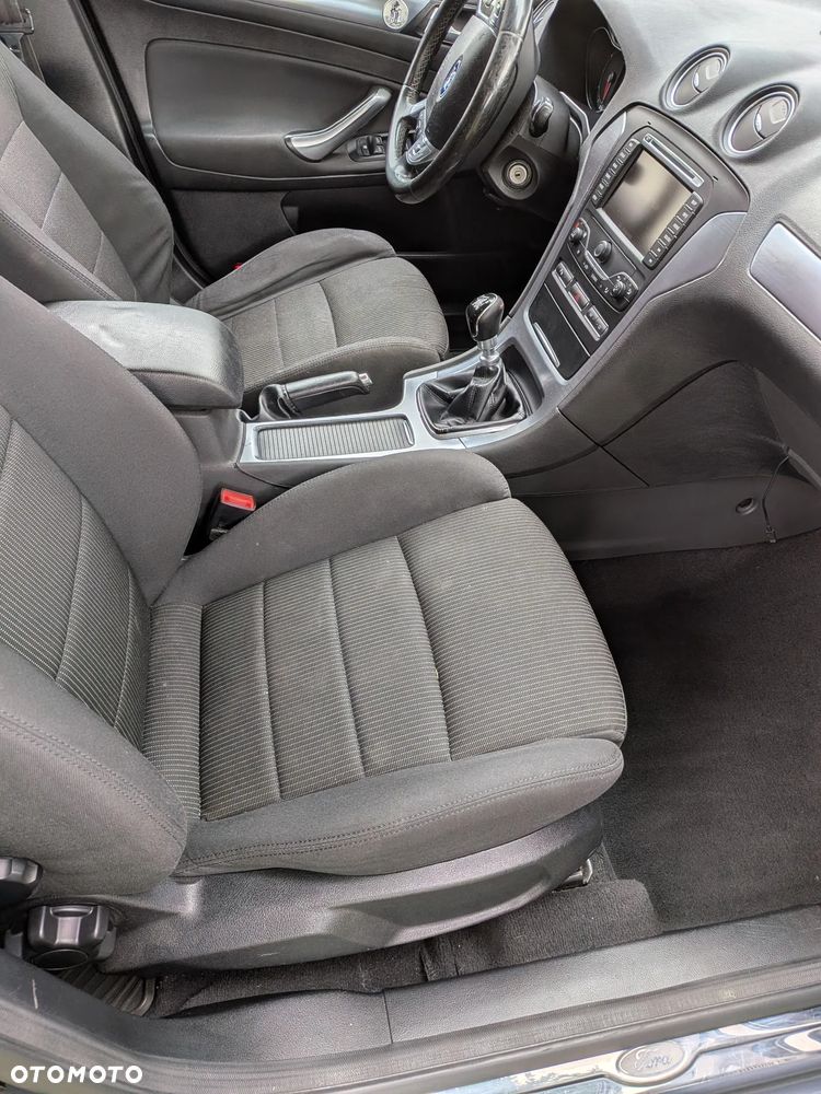 Ford Mondeo 2.0 TDCi Titanium - 14
