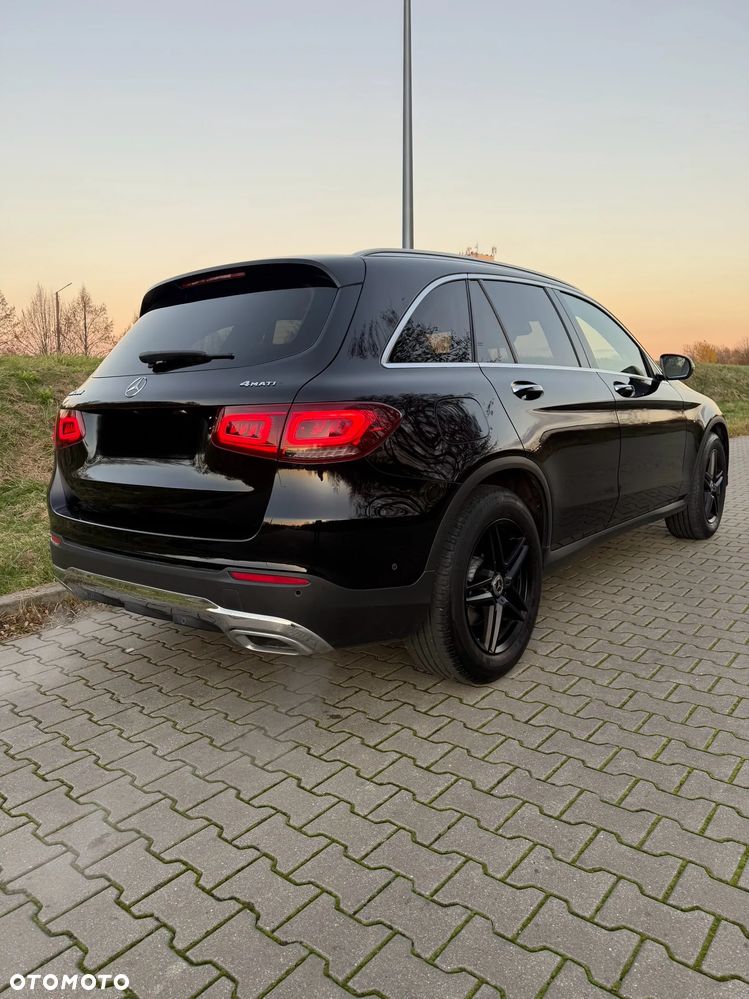 Mercedes-Benz GLC 200 4-Matic - 2