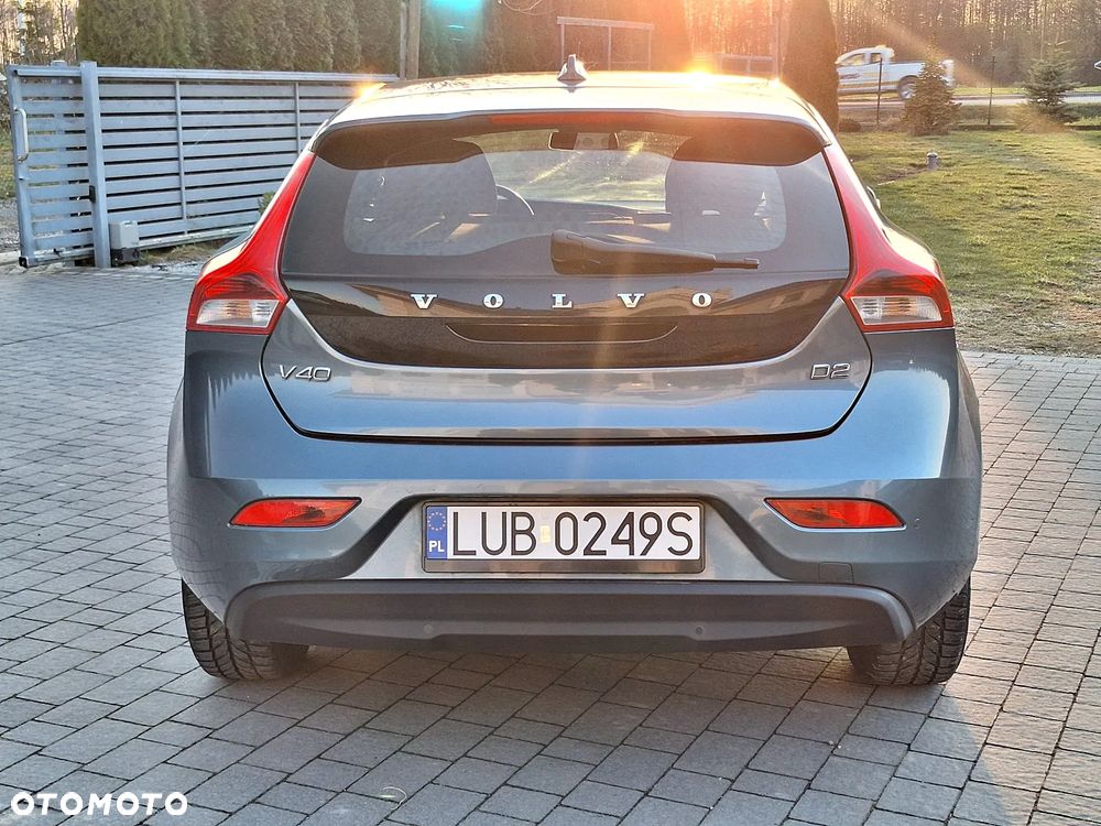 Volvo V40 D2 Kinetic - 11