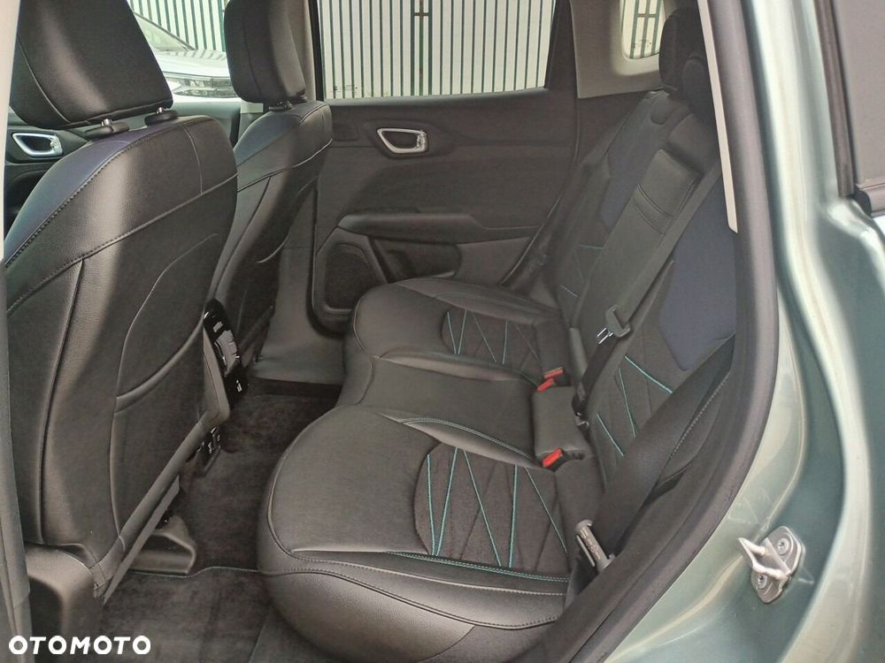 Jeep Compass 1.3 T4 PHEV 4xe Upland S&S - 10