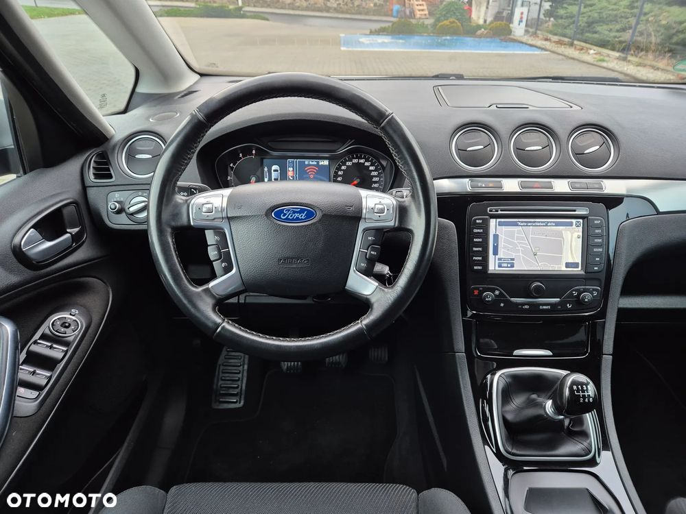 Ford S-Max 2.0 TDCi DPF Titanium - 5