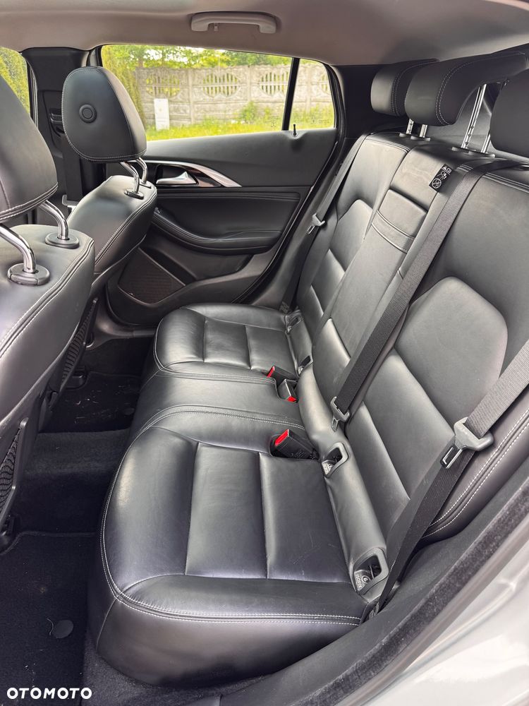 Infiniti QX30 2.0t Premium AWD 7DCT - 23