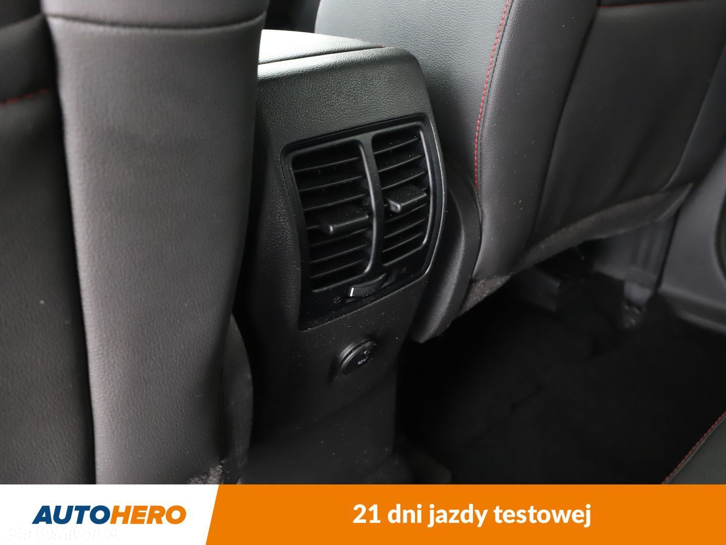 Ford Kuga - 30
