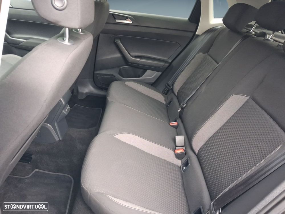 VW Polo 1.0 TSI Urban DSG - 10