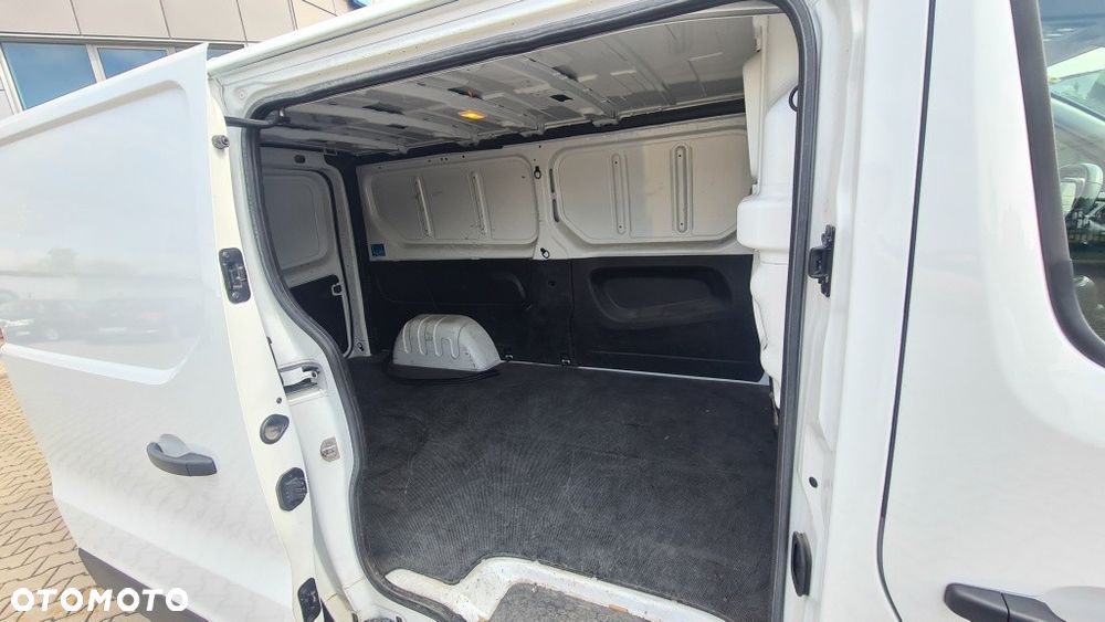 Renault TRAFIC - 7