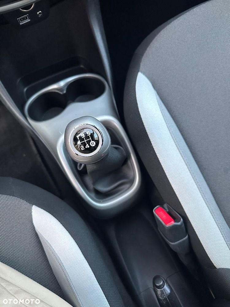 Toyota Aygo 1.0 VVT-i Sprint EU6 - 13