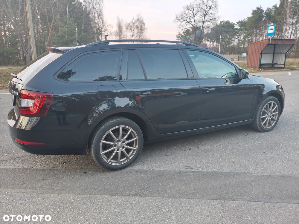 Skoda Octavia 1.4 TSI Ambition DSG - 5
