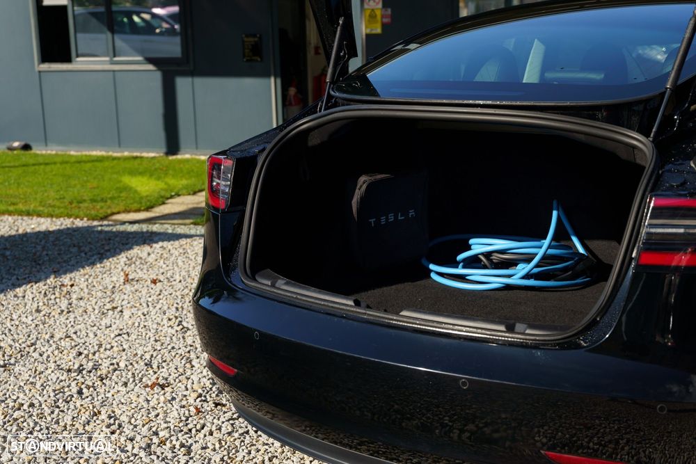 Tesla Model 3 Standard Range Plus RWD - 18