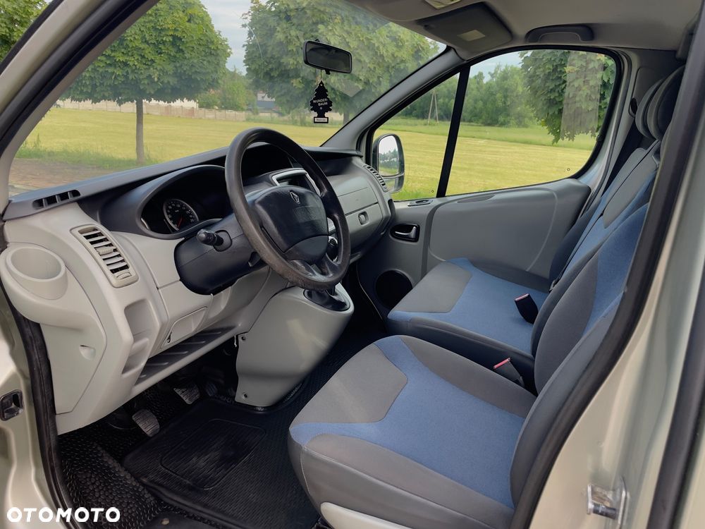 Renault Trafic Passenger Pack Clim - 25