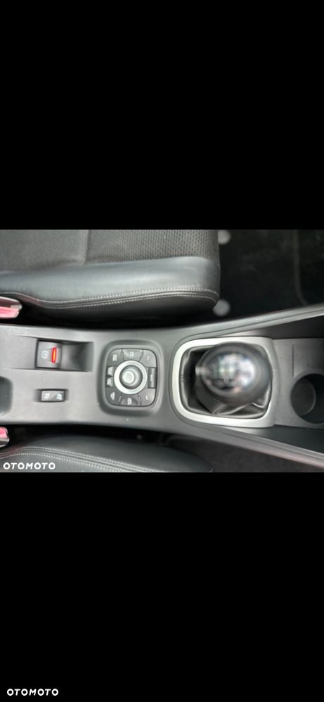 Renault Megane TCe 130 Dynamique - 24