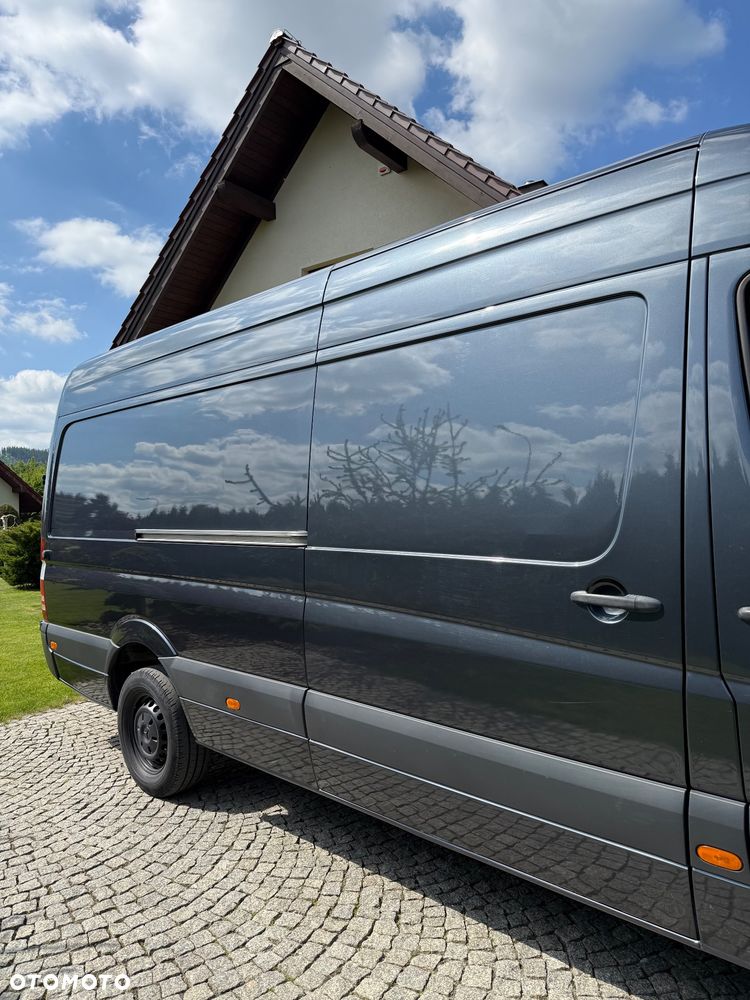Mercedes-Benz Sprinter - 9