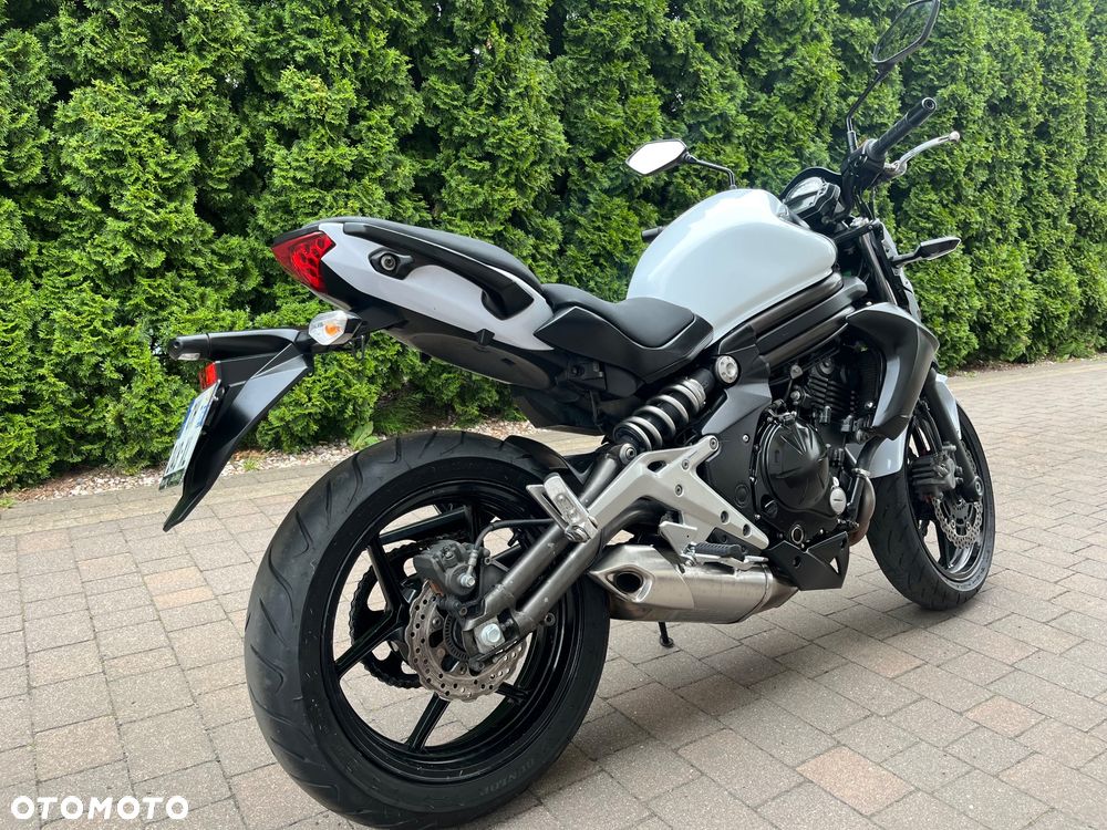 Kawasaki ER - 9