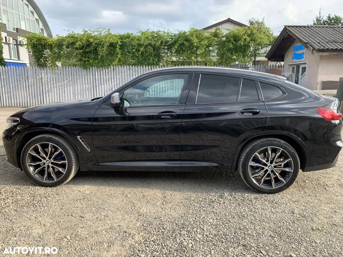 BMW X4 M M40d - 11