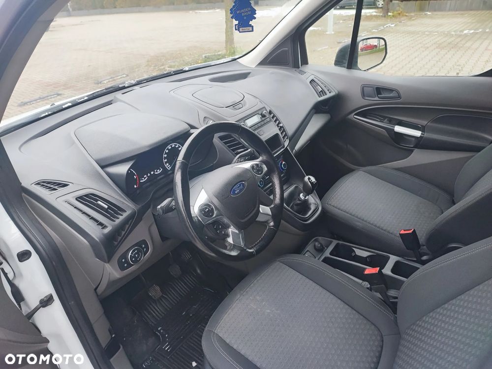 Ford Transit Connect - 9