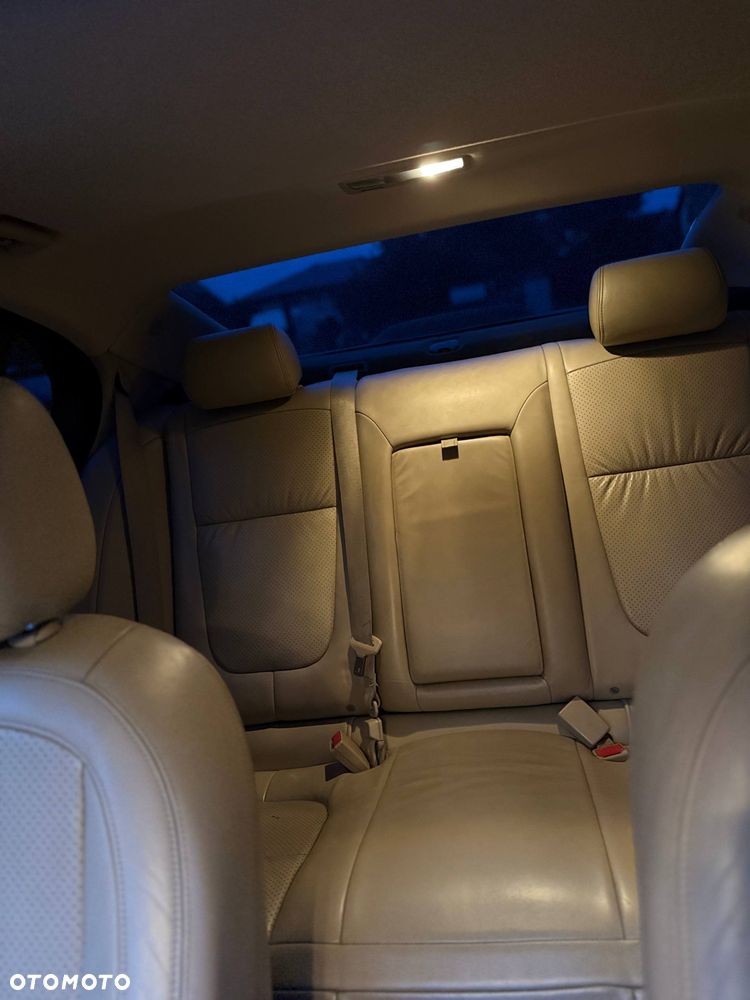 Jaguar XF 2.7 V6 D Premium Luxury - 7
