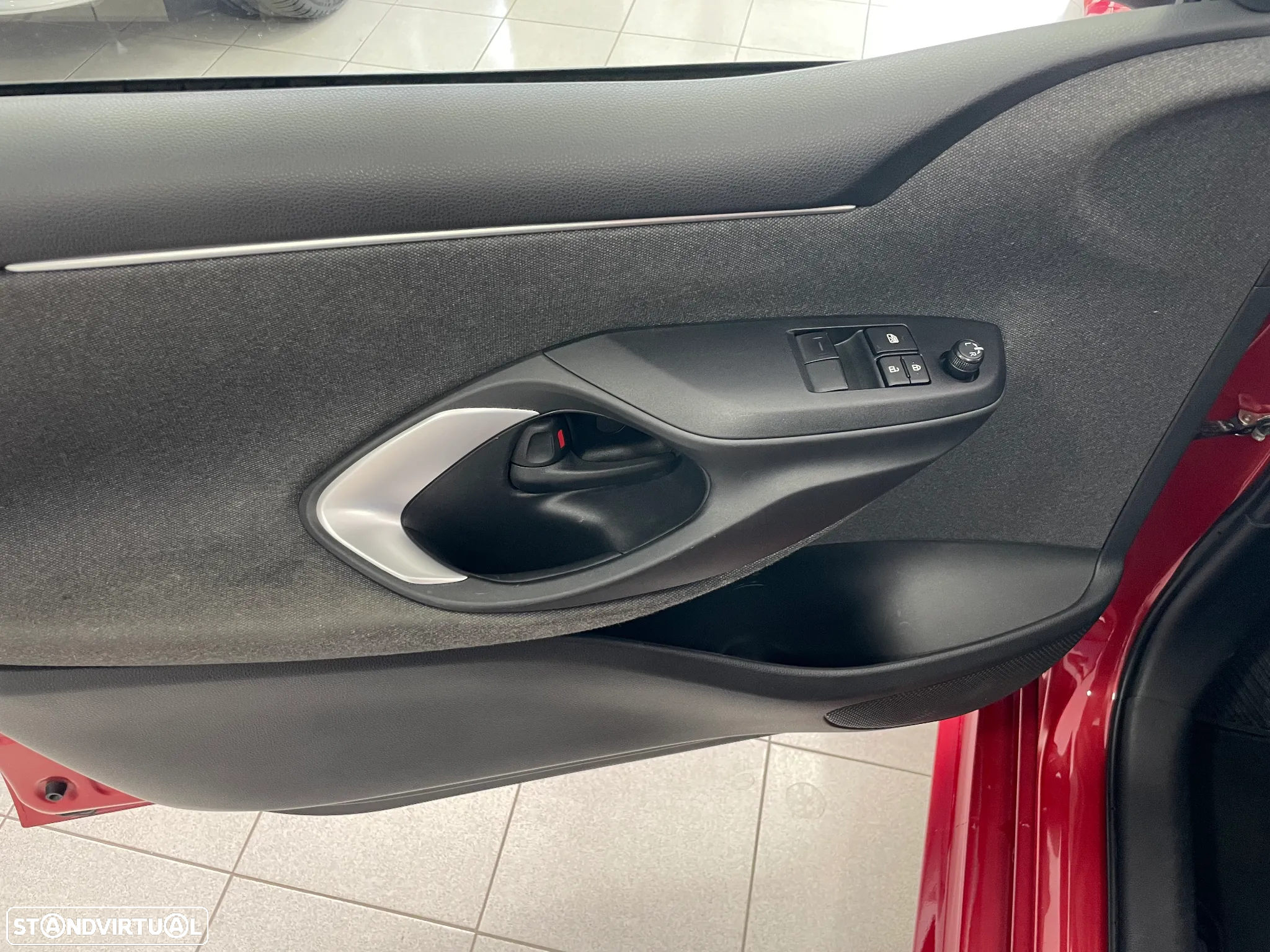 Toyota Yaris 1.0 VVT-i Comfort Plus - 7