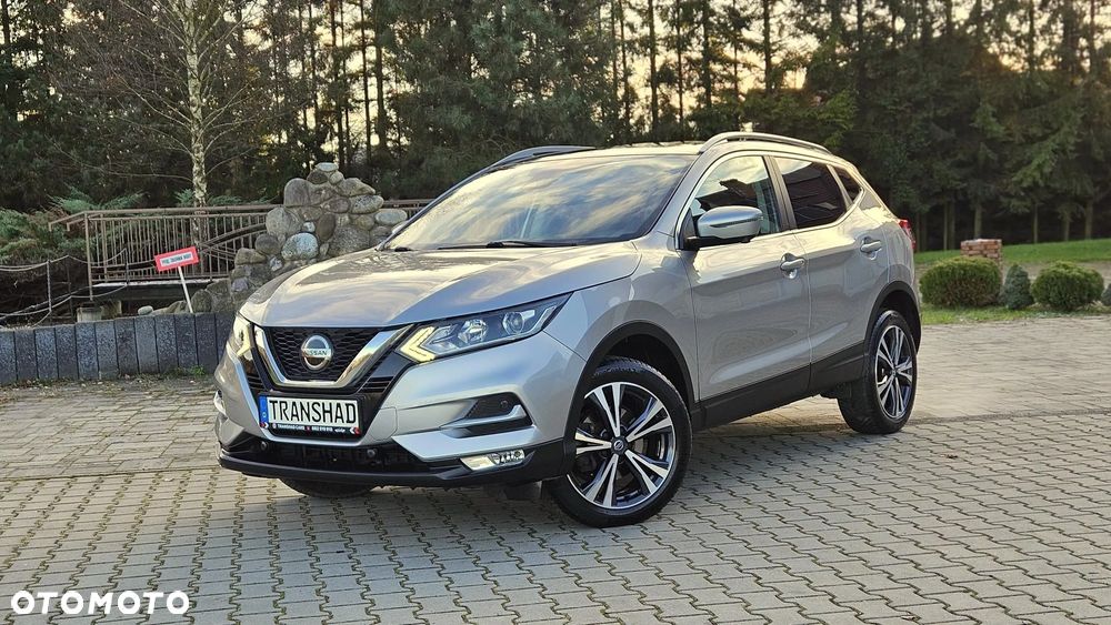 Nissan Qashqai 1.6 DIG-T N-Connecta - 1