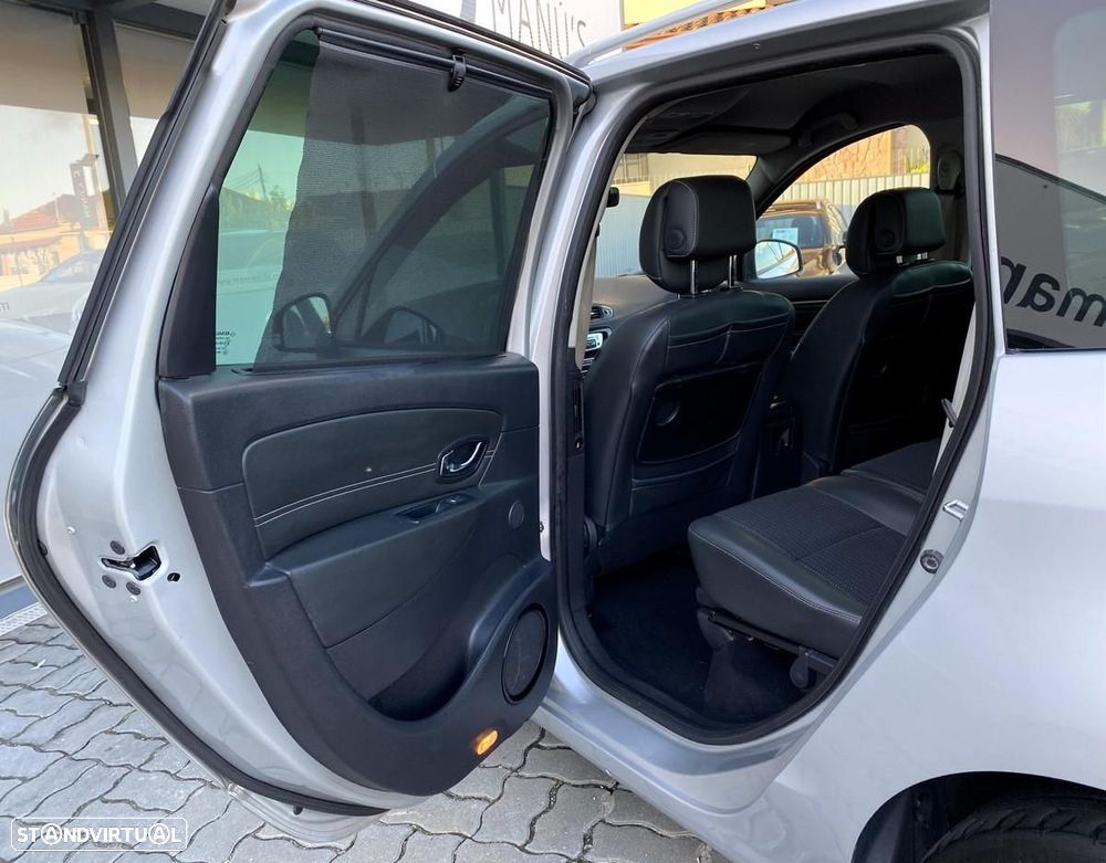 Renault Grand Scénic 1.5 dCi Bose Edition 7L - 23