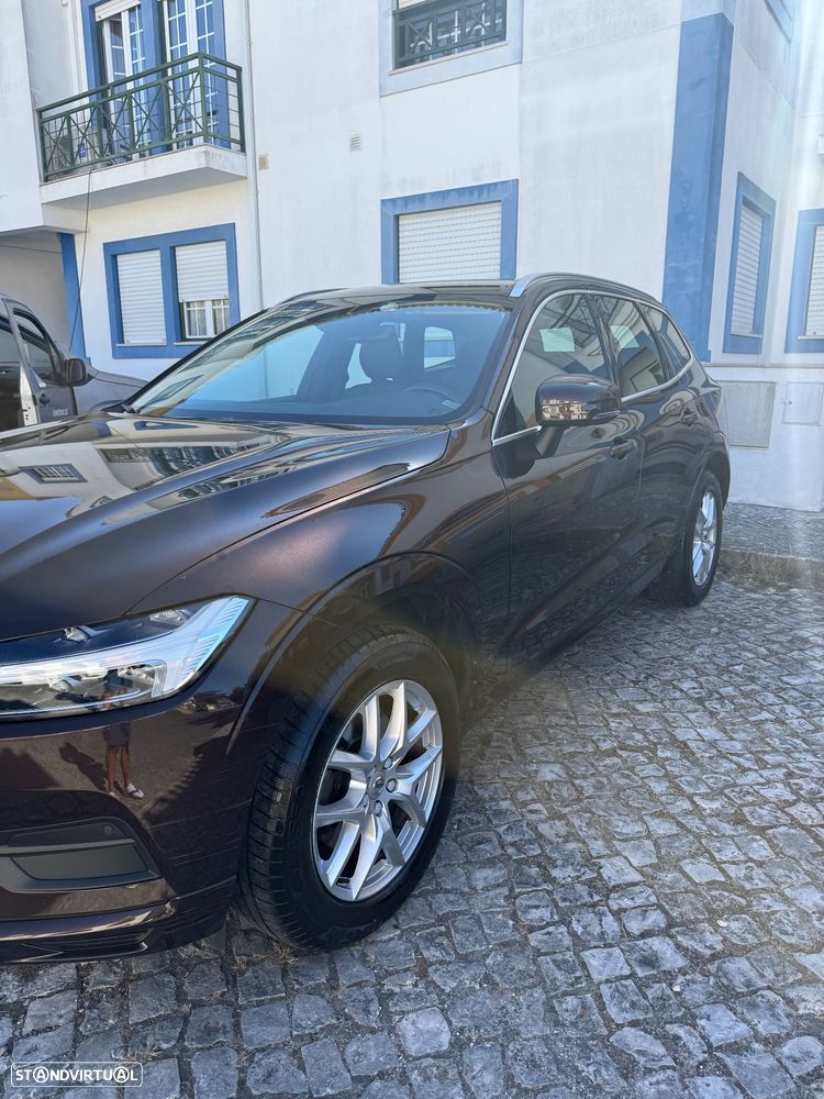 Volvo XC 60 2.0 D4 Momentum Plus - 2