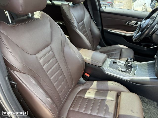 BMW 320 - 17