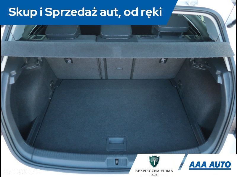 Volkswagen Golf - 14