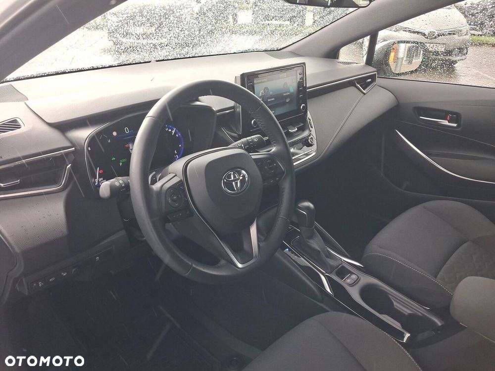 Toyota Corolla 2.0 Hybrid Comfort - 28