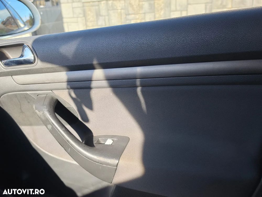 Volkswagen Golf 2.0 SDI Comfortline - 5