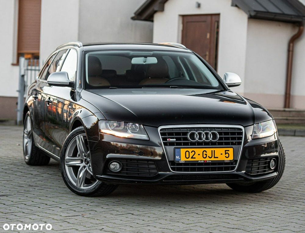Audi A4 Avant 2.0 TDI DPF S line Sportpaket - 4