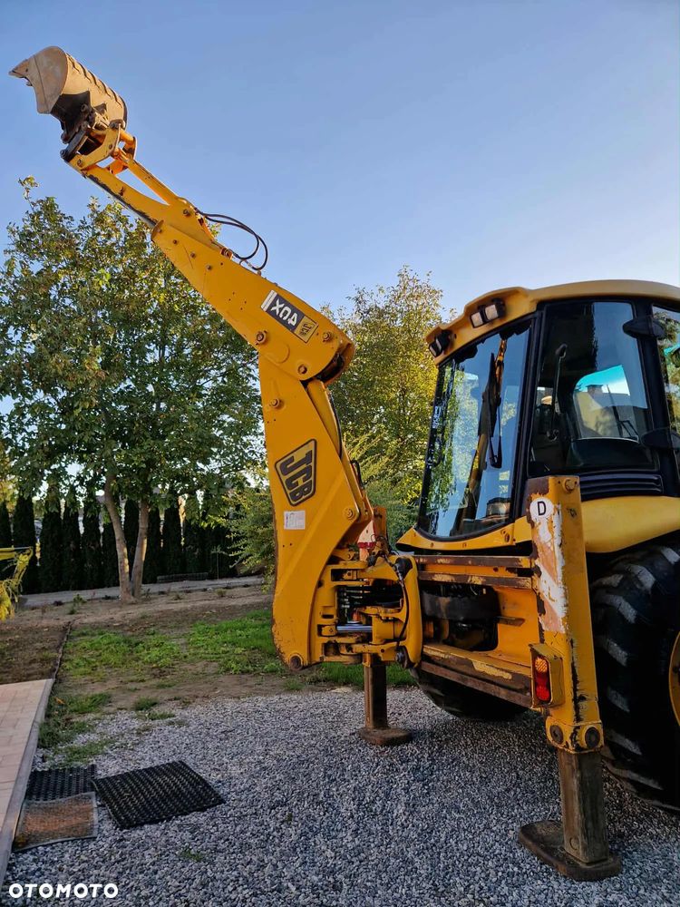 JCB 4CX - 14