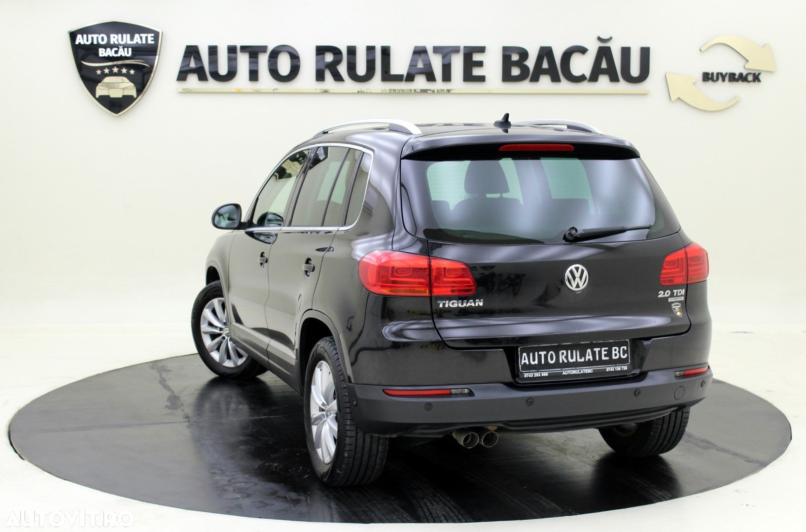 Volkswagen Tiguan - 7
