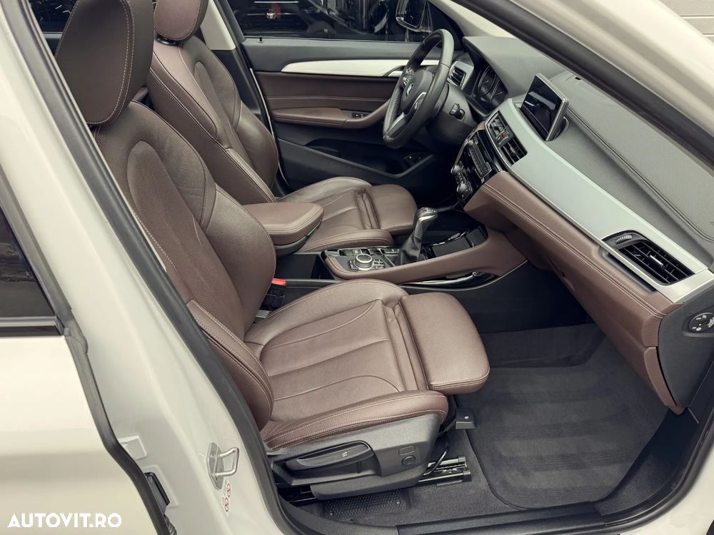 BMW X1 xDrive25e Sport Line - 28