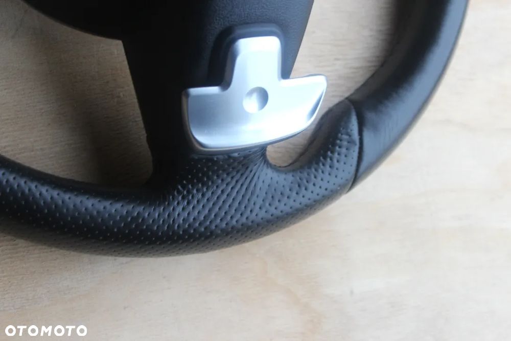 KIEROWNICA MULTIFUNKCJA SKÓRA ŁOPATKI MERCEDES W213 A0004606203 2018 - 21