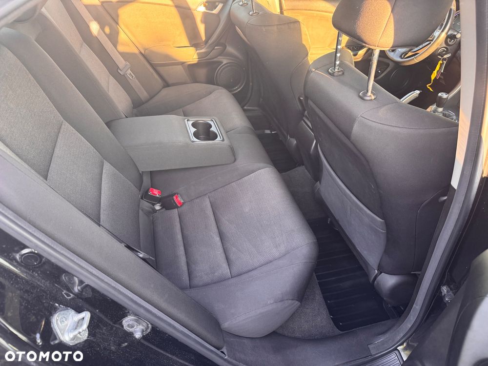 Honda Accord 2.0 Elegance 50 Jahre Edition - 28