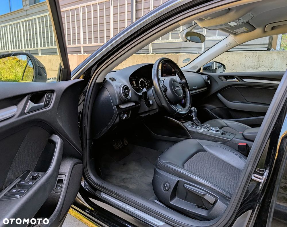 Audi A3 Sportback 1.4 TFSI e-tron Ambition - 16