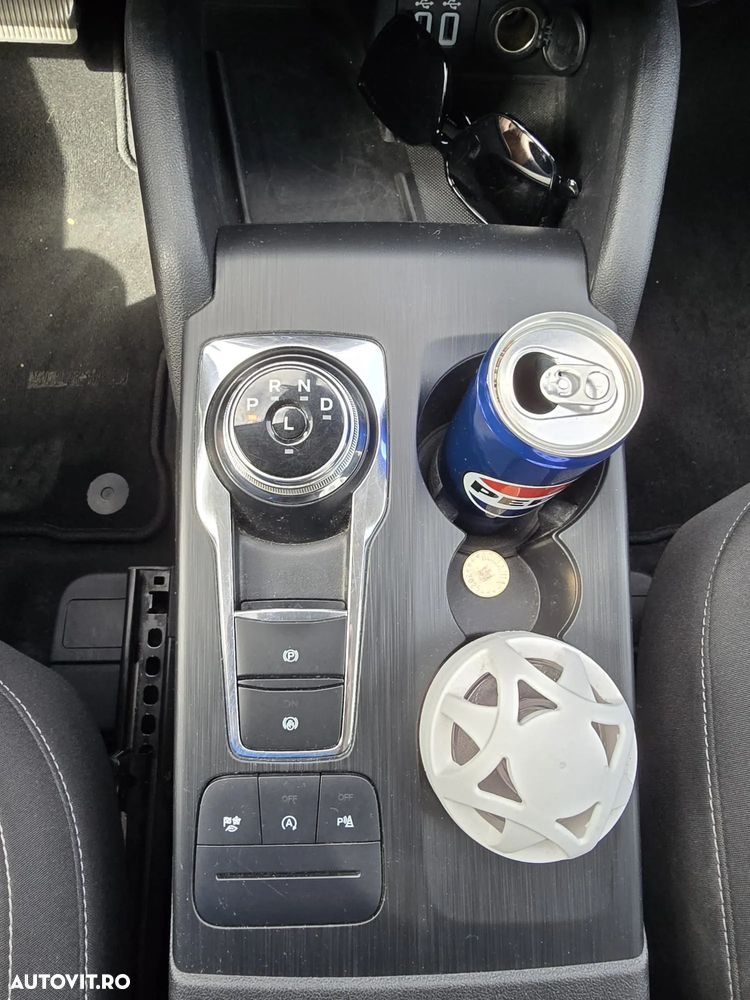 Ford Kuga 2.0 EcoBlue 4x4 Aut. TITANIUM - 28